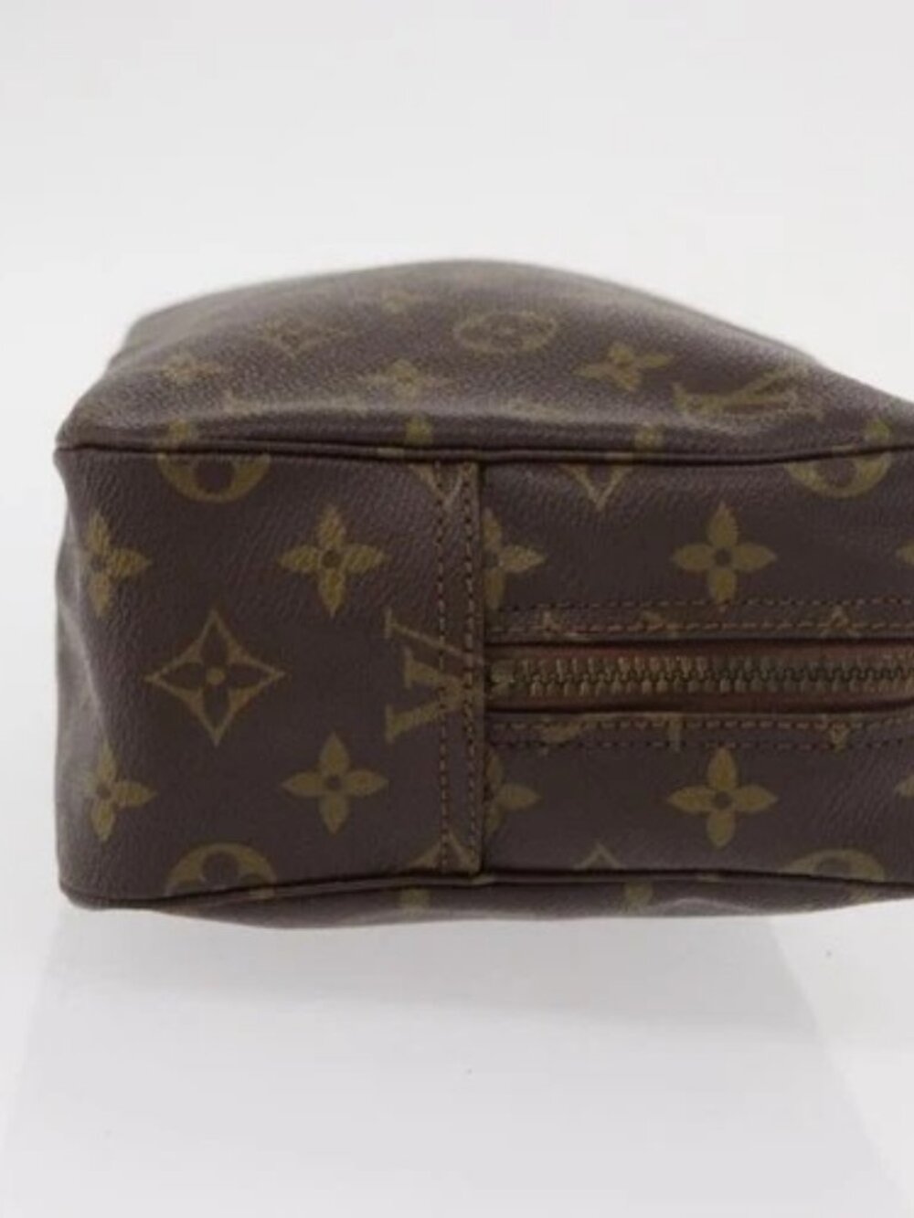 LOUIS VUITTON Monogram Trousse Toilette 28 Clutch Bag M47522 LV Auth 154483 - Picture 4 of 15